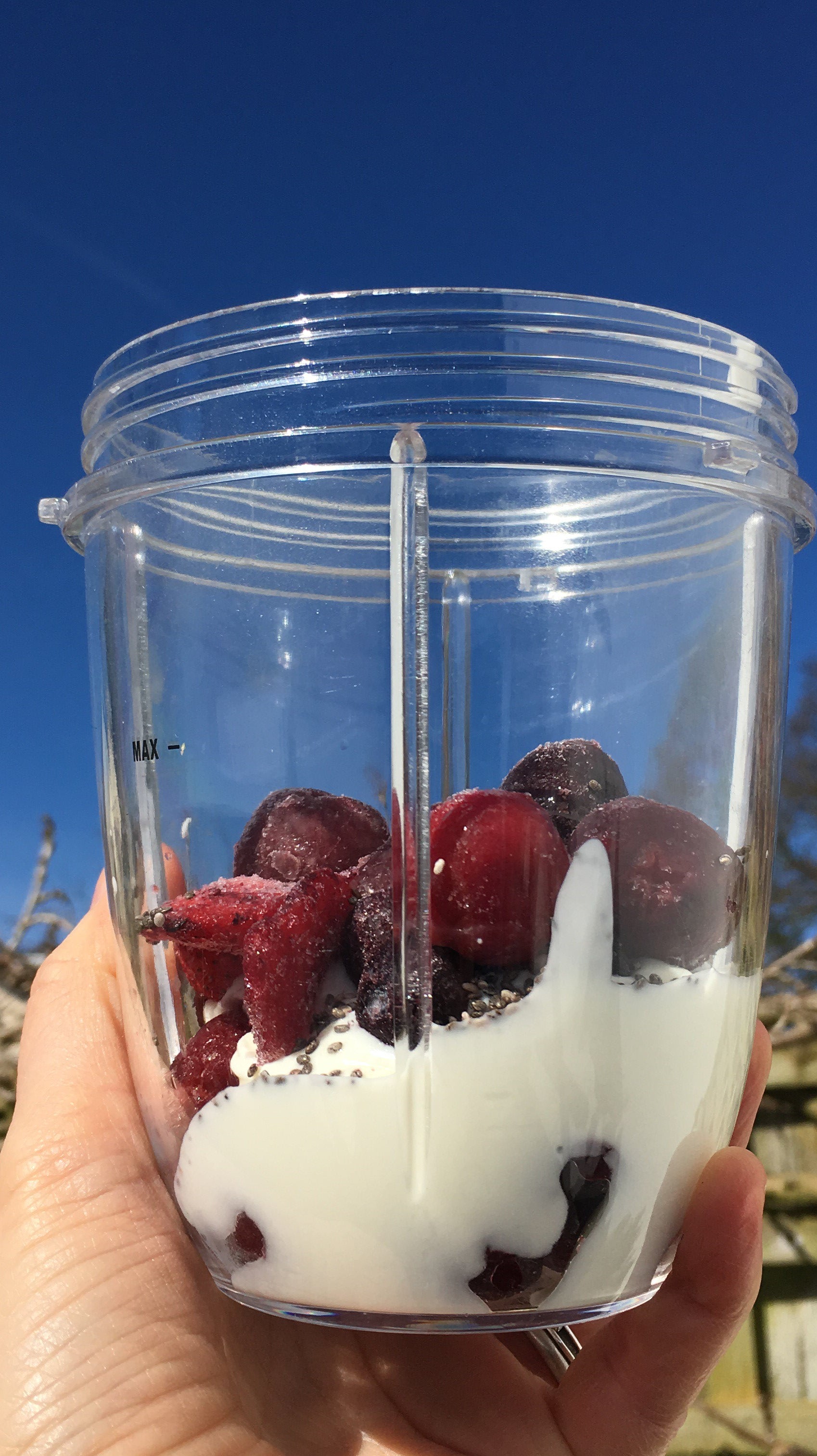 Cherry yogurt smoothie