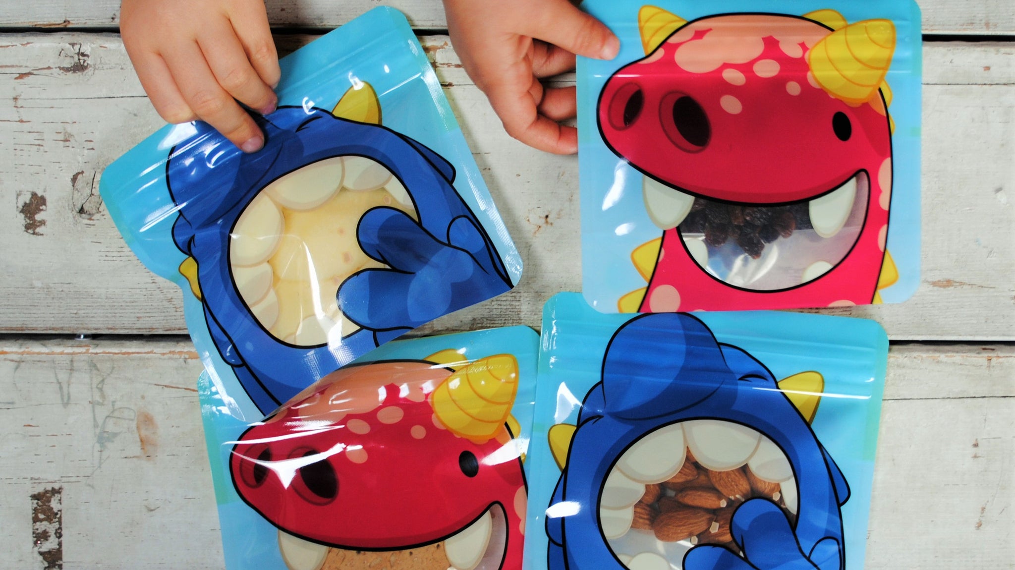 Nom Nom Kids Snack Bags are here