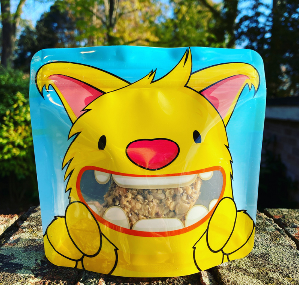 Nom Nom kids reusable snack pouch with flapjack inside