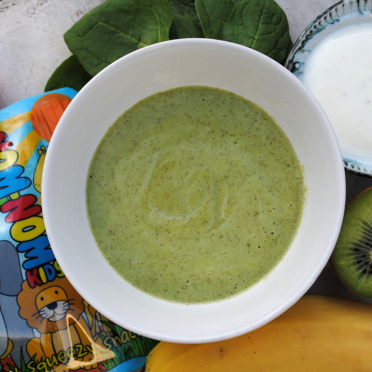 Kiwi, Banana, Spinach and Vanilla Yogurt Smoothie